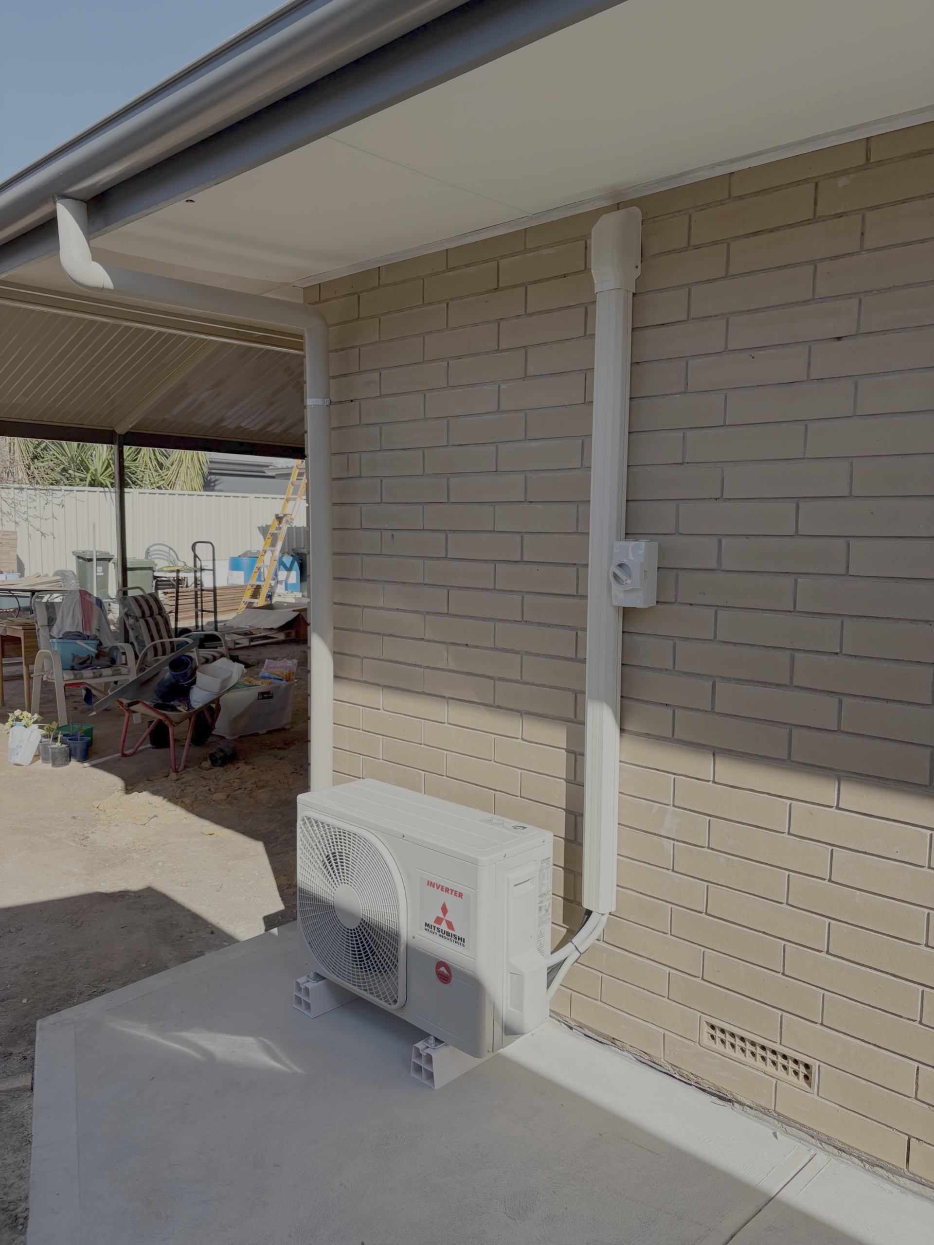 Mitsubishi Heavy Industries outdoor unit install